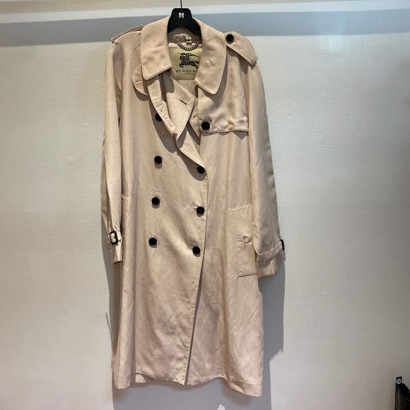 Burberry Terrington trench coat - Picture 2 of 6